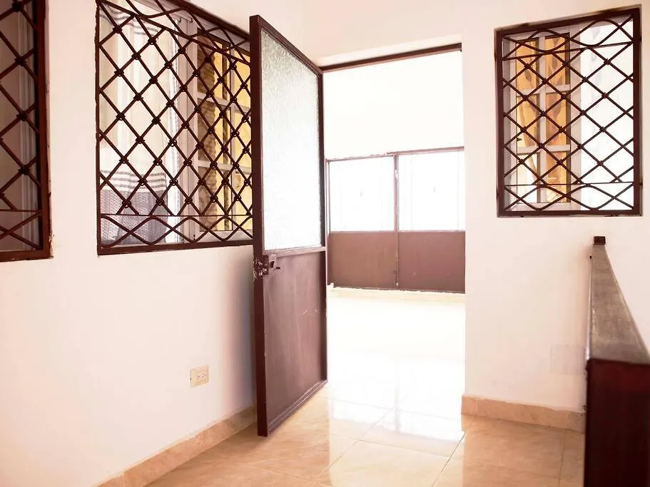 アパート Encantador Apartamento Con Agua Caliente サントドミンゴ